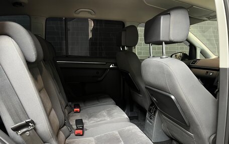 Volkswagen Touran III, 2012 год, 1 195 000 рублей, 11 фотография