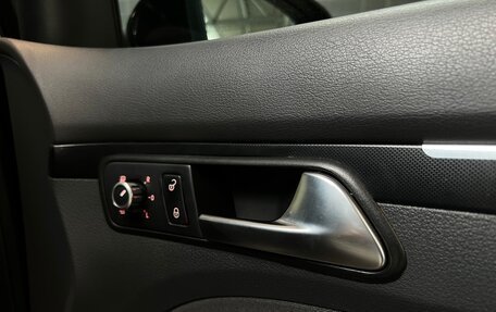 Volkswagen Touran III, 2012 год, 1 195 000 рублей, 16 фотография