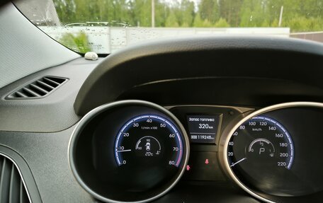 Hyundai ix35 I рестайлинг, 2012 год, 1 400 000 рублей, 5 фотография