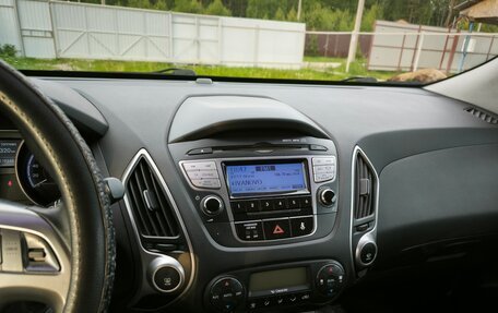 Hyundai ix35 I рестайлинг, 2012 год, 1 400 000 рублей, 7 фотография