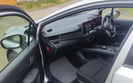 Nissan Note, 2021 год, 1 900 000 рублей, 8 фотография