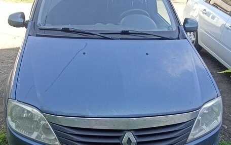 Renault Logan I, 2013 год, 600 000 рублей, 2 фотография