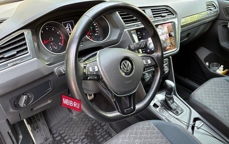 Volkswagen Tiguan II, 2019 год, 2 230 000 рублей, 16 фотография