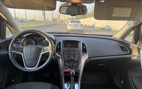 Opel Astra J, 2010 год, 509 000 рублей, 1 фотография