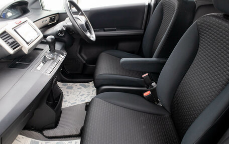 Honda Freed I, 2010 год, 999 000 рублей, 19 фотография