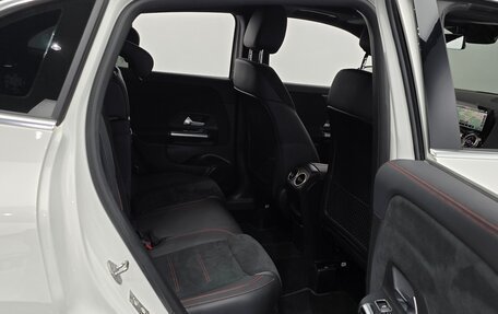 Mercedes-Benz GLA, 2022 год, 3 343 000 рублей, 12 фотография