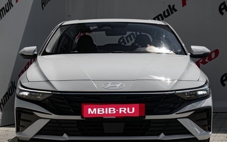 Hyundai Elantra, 2023 год, 2 245 000 рублей, 2 фотография