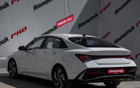 Hyundai Elantra, 2023 год, 2 245 000 рублей, 4 фотография