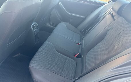 Volkswagen Jetta VI, 2012 год, 1 270 000 рублей, 8 фотография