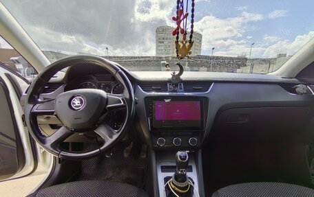 Skoda Octavia, 2013 год, 1 050 000 рублей, 5 фотография