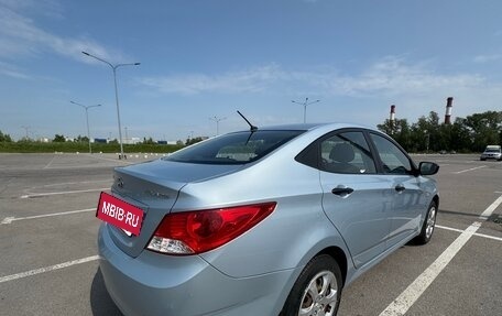 Hyundai Solaris II рестайлинг, 2012 год, 670 000 рублей, 6 фотография