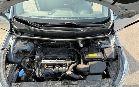 Hyundai Solaris II рестайлинг, 2012 год, 670 000 рублей, 18 фотография