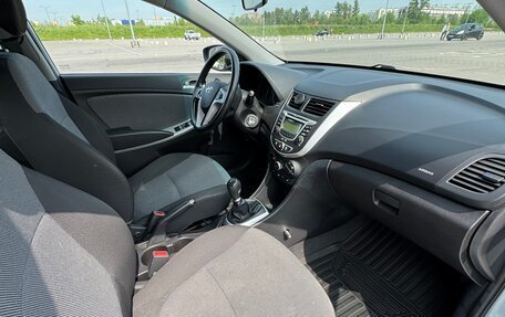 Hyundai Solaris II рестайлинг, 2012 год, 670 000 рублей, 13 фотография