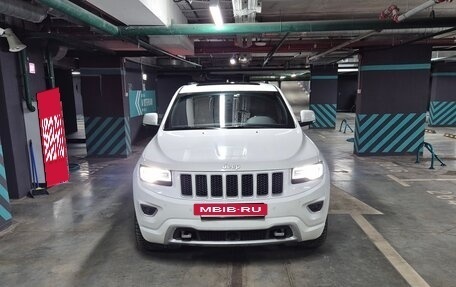 Jeep Grand Cherokee, 2014 год, 3 000 000 рублей, 6 фотография