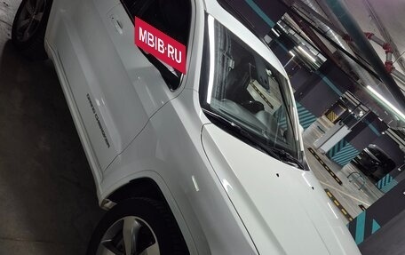 Jeep Grand Cherokee, 2014 год, 3 000 000 рублей, 8 фотография
