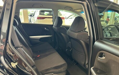 Honda Stream II, 2010 год, 1 499 999 рублей, 17 фотография