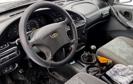 Chevrolet Niva I рестайлинг, 2004 год, 225 000 рублей, 13 фотография