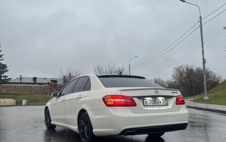Mercedes-Benz E-Класс, 2011 год, 1 490 000 рублей, 3 фотография