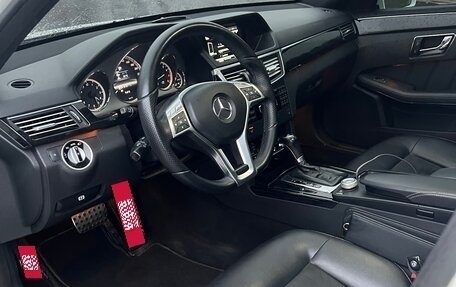 Mercedes-Benz E-Класс, 2011 год, 1 490 000 рублей, 10 фотография