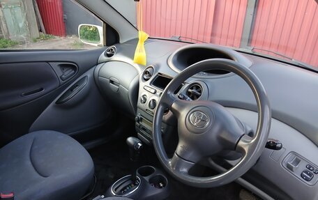 Toyota Vitz, 2002 год, 360 000 рублей, 6 фотография
