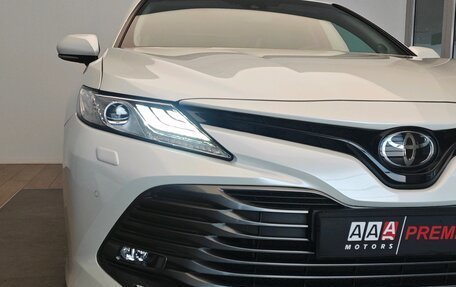 Toyota Camry, 2019 год, 2 990 000 рублей, 11 фотография