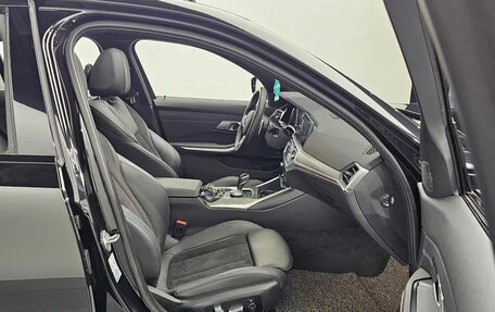 BMW 3 серия, 2021 год, 3 749 000 рублей, 10 фотография