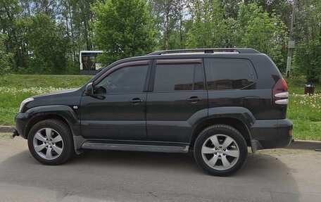Toyota Land Cruiser Prado 120 рестайлинг, 2006 год, 2 500 000 рублей, 9 фотография