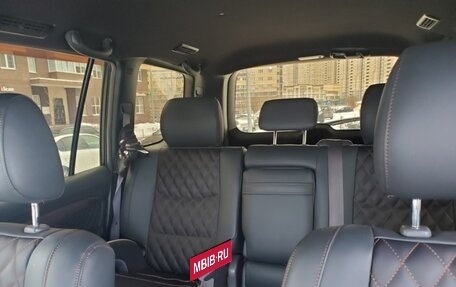 Toyota Land Cruiser Prado 120 рестайлинг, 2006 год, 2 500 000 рублей, 13 фотография