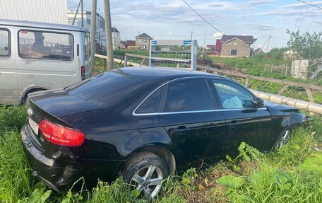 Audi A4, 2010 год, 250 000 рублей, 2 фотография