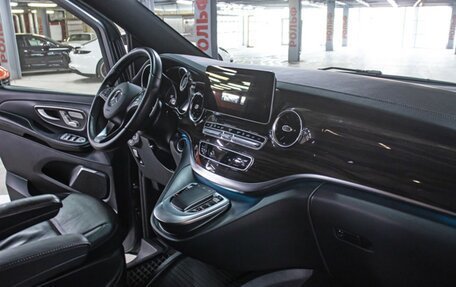 Mercedes-Benz V-Класс, 2021 год, 7 990 000 рублей, 12 фотография
