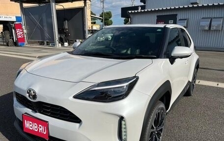 Toyota Yaris Cross, 2021 год, 1 500 000 рублей, 1 фотография