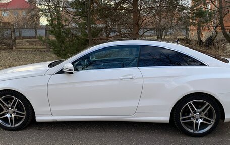 Mercedes-Benz E-Класс, 2015 год, 2 530 000 рублей, 14 фотография
