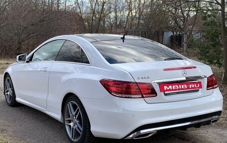 Mercedes-Benz E-Класс, 2015 год, 2 530 000 рублей, 11 фотография