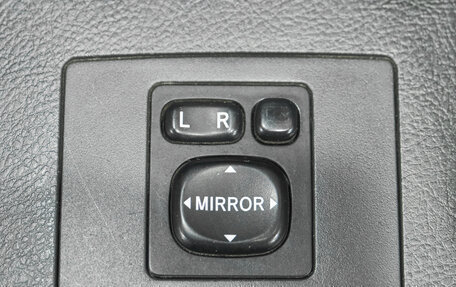 Toyota RAV4, 2006 год, 1 299 000 рублей, 18 фотография