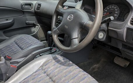 Nissan AD II, 2002 год, 160 000 рублей, 2 фотография