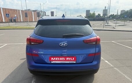 Hyundai Tucson III, 2019 год, 2 400 000 рублей, 2 фотография
