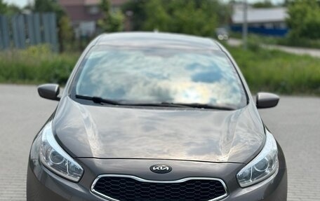 KIA cee'd III, 2015 год, 1 350 000 рублей, 2 фотография