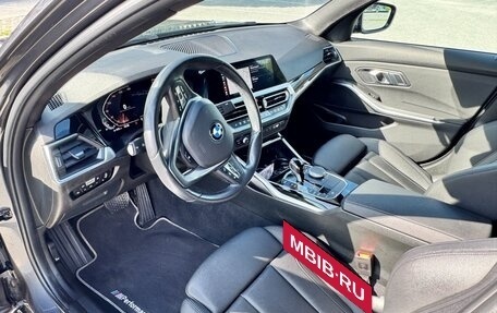 BMW 3 серия, 2021 год, 3 940 000 рублей, 8 фотография