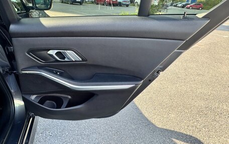 BMW 3 серия, 2021 год, 3 940 000 рублей, 16 фотография
