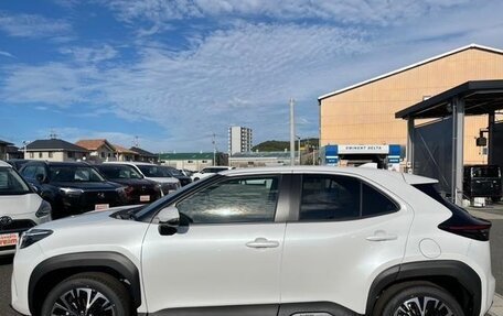 Toyota Yaris Cross, 2021 год, 1 500 000 рублей, 6 фотография