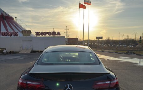 Mercedes-Benz E-Класс, 2017 год, 3 900 000 рублей, 6 фотография