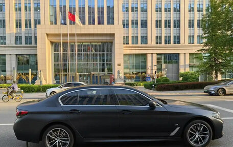 BMW 5 серия, 2023 год, 4 150 000 рублей, 6 фотография