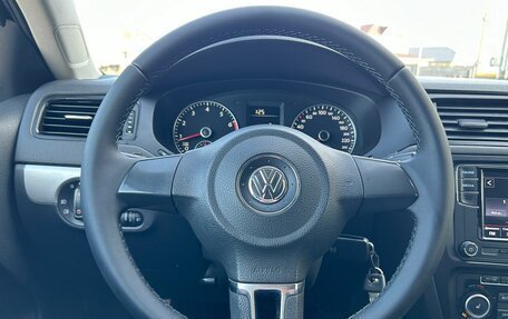Volkswagen Jetta VI, 2011 год, 745 000 рублей, 13 фотография