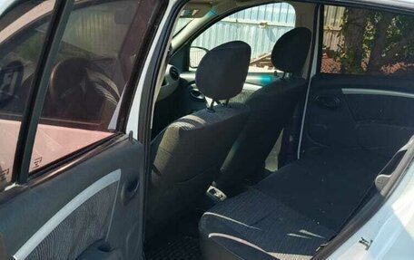 Renault Sandero I, 2012 год, 280 000 рублей, 6 фотография