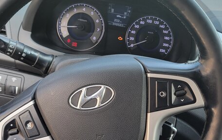 Hyundai Solaris II рестайлинг, 2013 год, 430 000 рублей, 10 фотография