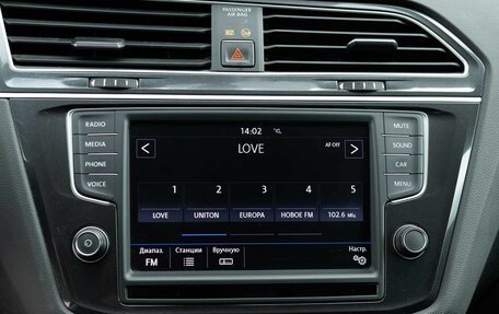 Volkswagen Tiguan II, 2017 год, 2 600 000 рублей, 14 фотография