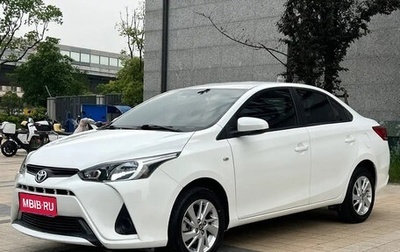 Toyota Yaris XP150 рестайлинг, 2021 год, 1 200 000 рублей, 1 фотография