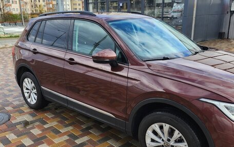 Volkswagen Tiguan II, 2021 год, 2 300 000 рублей, 5 фотография