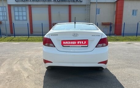 Hyundai Solaris II рестайлинг, 2015 год, 1 100 000 рублей, 5 фотография