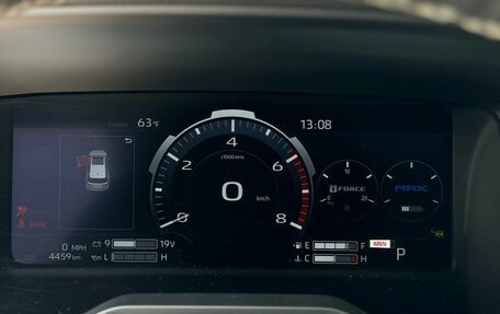 Toyota Sequoia, 2023 год, 24 000 000 рублей, 17 фотография